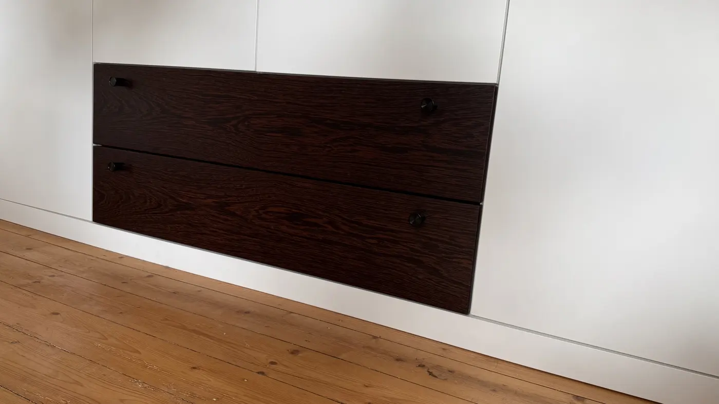 Kleiderschrank mit Lichtakzent - Ansicht 13