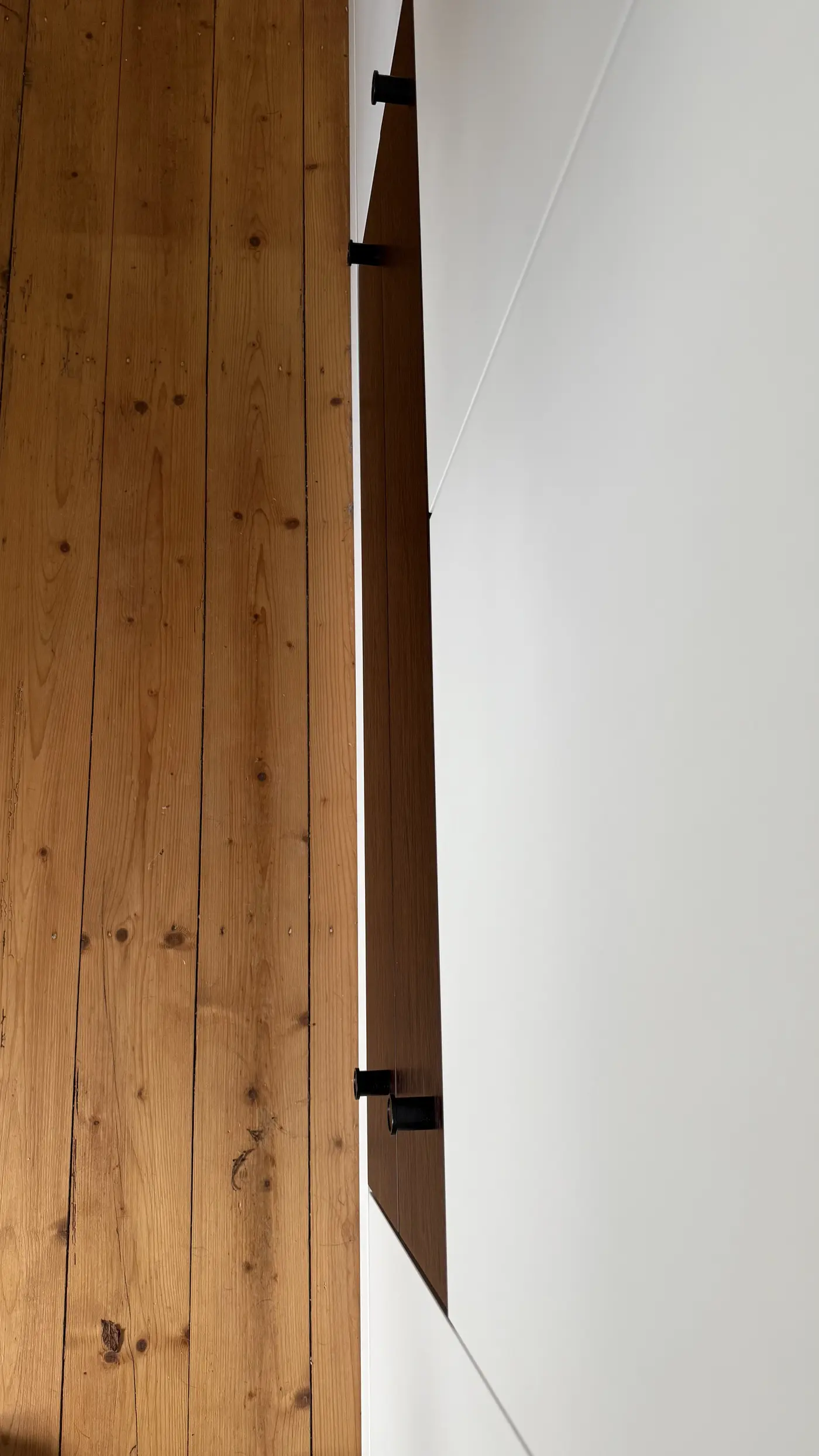 Kleiderschrank mit Lichtakzent - Ansicht 14